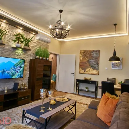 R7 Design - Hostaid شقة بودابست