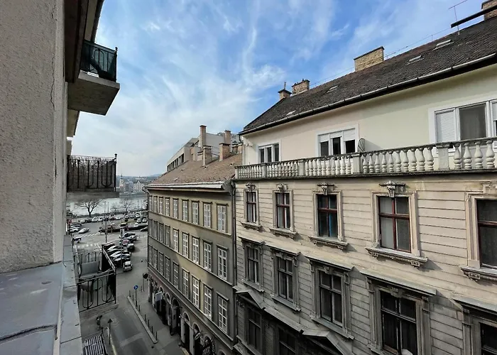 R7 Design - Hostaid Apartament *