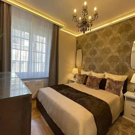 Lejlighed R7 Design - Hostaid *