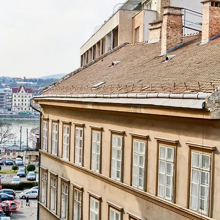 Διαμέρισμα R7 Design - Hostaid *