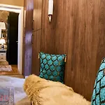 R7 Design - Hostaid Apartament *